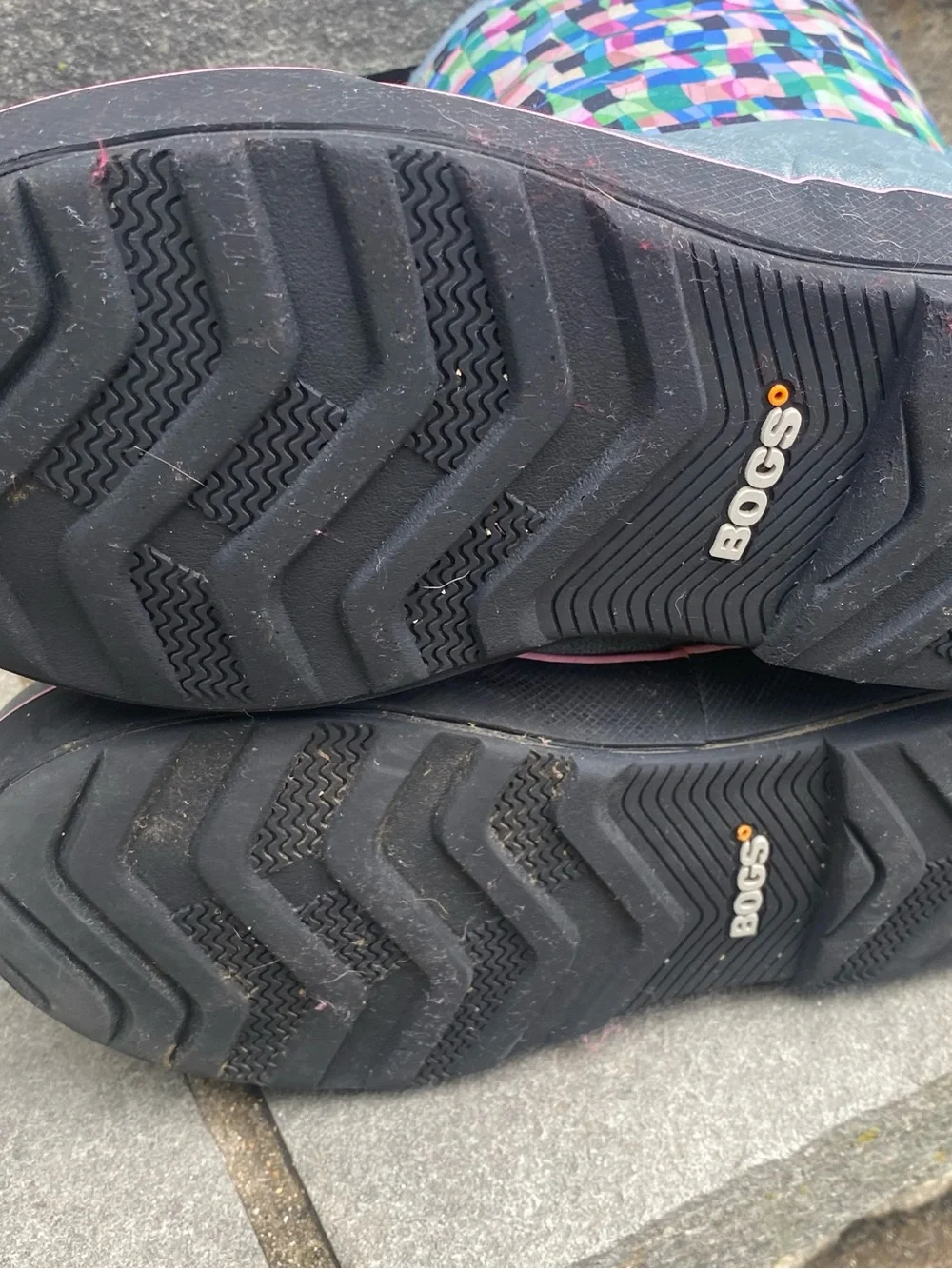 Bogs Gray Big Girls size 5 Winter Snow Boots